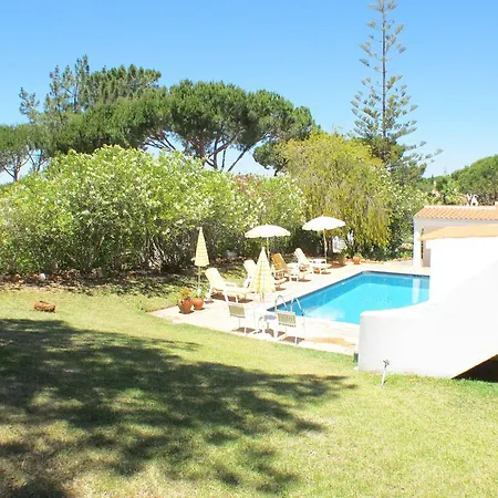 Vila Casa Camelia *