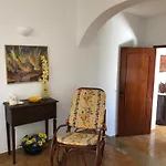 Casa Camelia