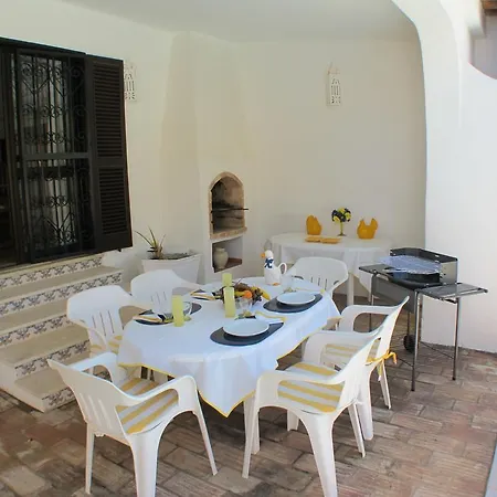 فيلة Casa Camelia *