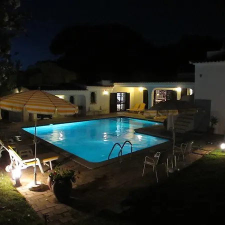 فيلة Casa Camelia